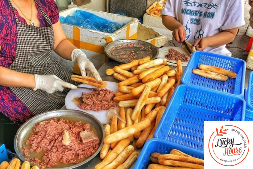 Trải nghiệm food tour Hải Phòng