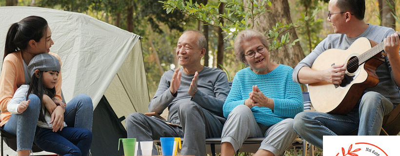 Những lưu ý khi cho người cao tuổi đi picnic